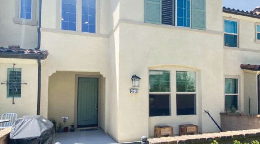 JCI Agent Hiiro Tomita Sells Lake Forest Townhome For $775,000
